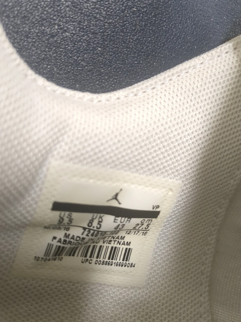 Jordan Eclipse Triple White Canvas 9.5
